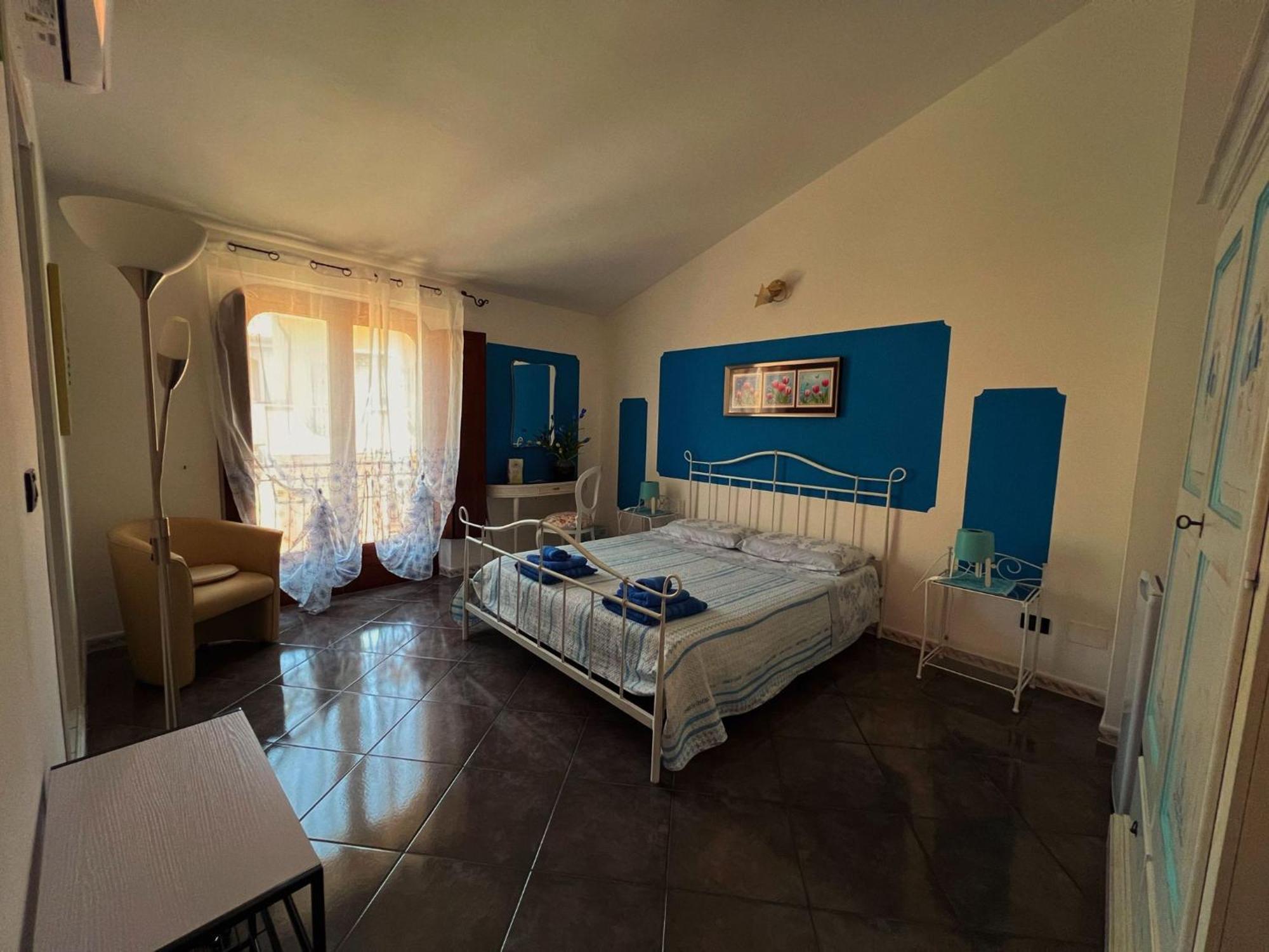 Locazioni Brevi La Rosaviola Guest Rooms Teulada Εξωτερικό φωτογραφία